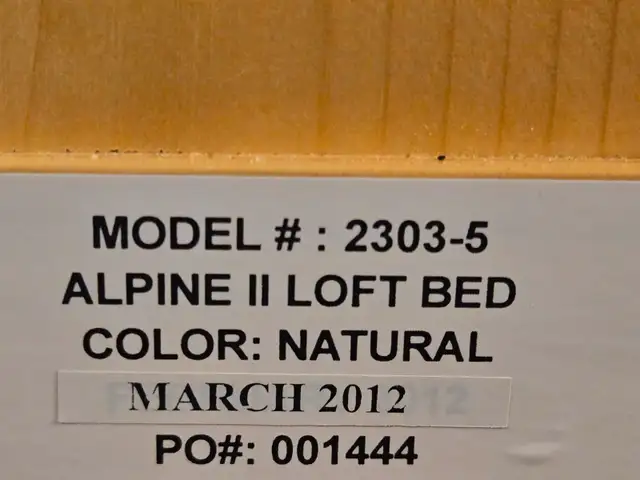 Lit mezzanine en bois in Beds & Mattresses in Laval / North Shore - Image 6