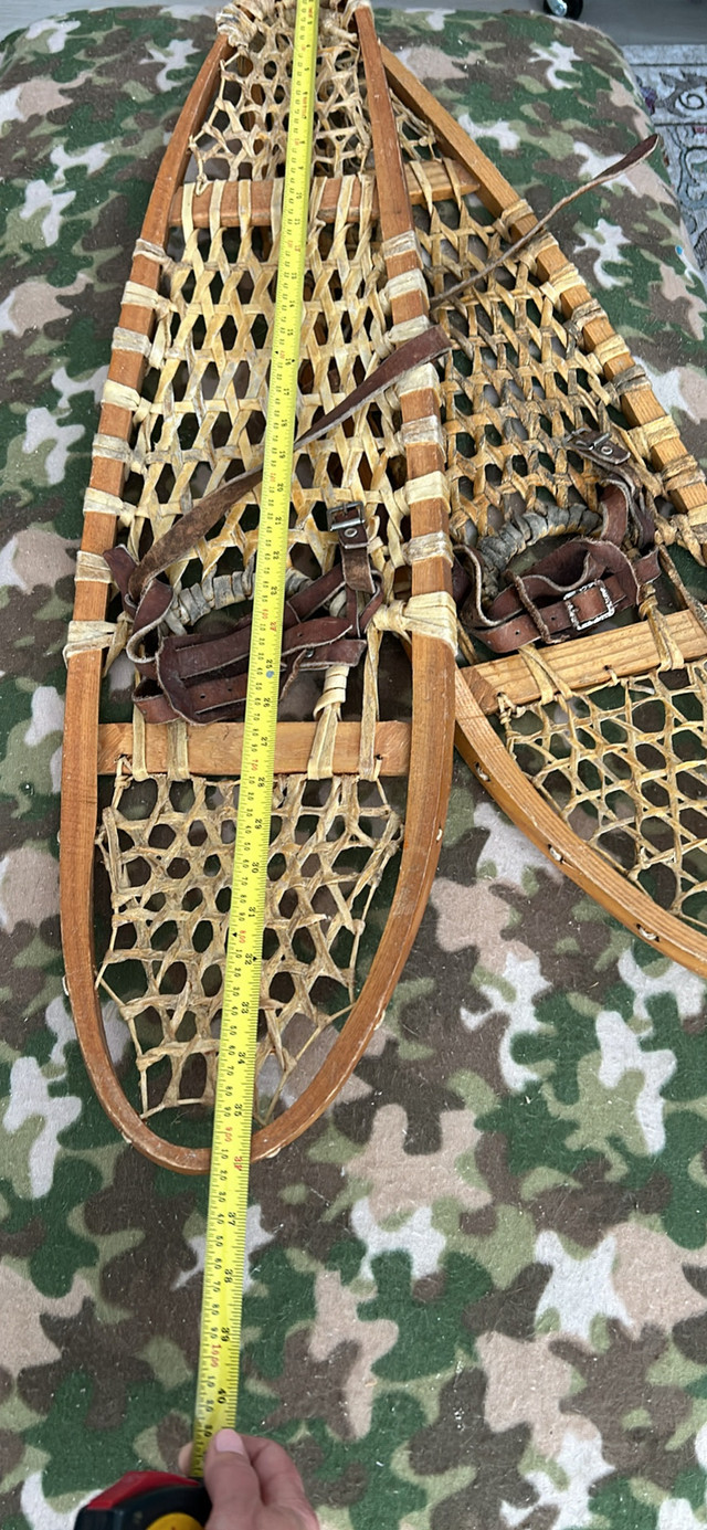 Vintage Snow Shoes in Fishing, Camping & Outdoors in Cole Harbour - Image 3
