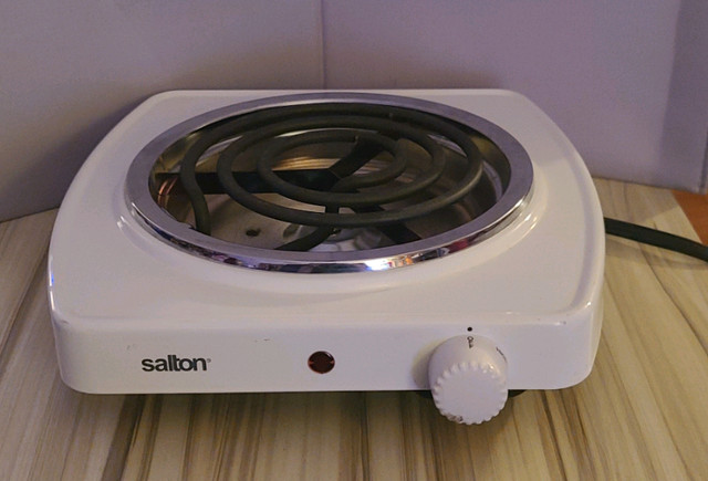 Salton HP-10C Electric Coil Hotplate Burner

 in General Electronics in London