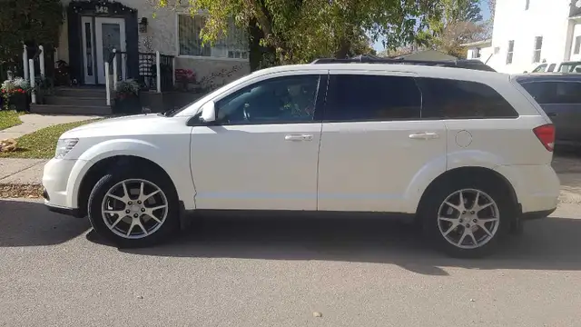 2012 Dodge RT AwD 585559179799439366
