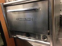 Bakers Pride MO2T Countertop Pizza Oven at Jacobs
