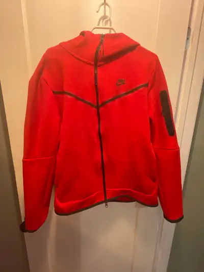 Nike tech fleece , View more