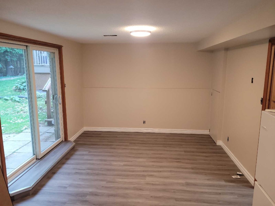 2 bedroom basement apartment for rent 4