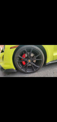 Techart rims 22inch like new with tire