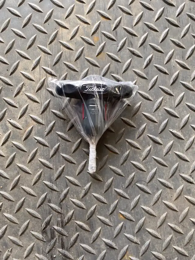 Titleist driver tool in Golf in Norfolk County - Image 2