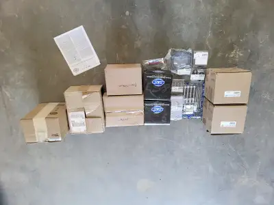 124 S&S Kit Fits 107 Milwaukee 8. Comes with Heavy Duty Clutch. Thunder Max Tuner. Brand new in box'...