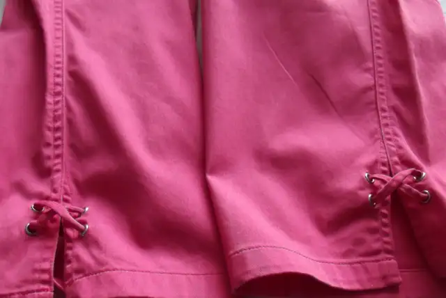 NEW$10.BOTHCaprisSz 14 Pet$6.sz 14  Shorts Pinky $6 in Women's - Tops & Outerwear in Saint John - Image 5