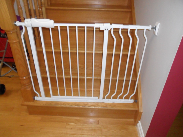 Allaibb Baby Gate in Gates, Monitors & Safety in Dartmouth