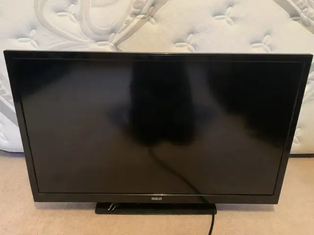 Assorted TVs in TVs in Edmonton - Image 2