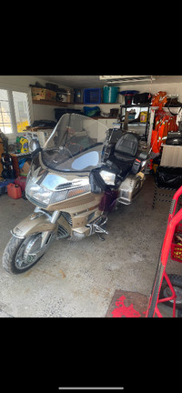 1991 Honda Goldwing 1500cc ( as is )…in Rockland