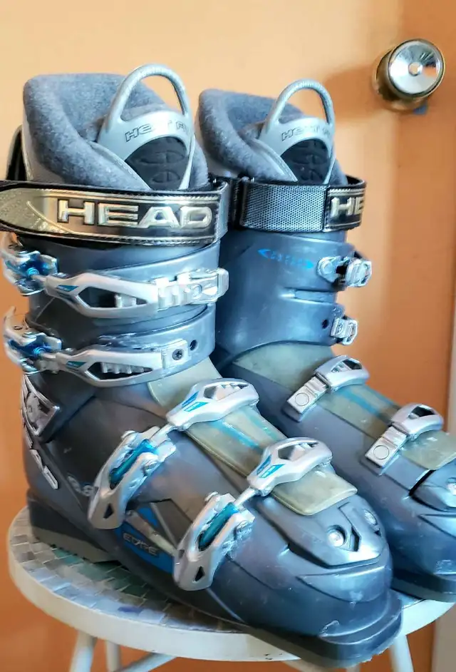 Bottes de skis alpin Head Edge 8.8  taille 26-26.5 USA 8-8.5 in Ski in City of Montréal - Image 3