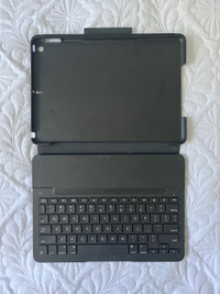 Logitech Slim Folio Keyboard Case