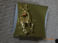 BROOCH ,  Christmas Reindeer, nose flashes ,Avon issue,orig box
