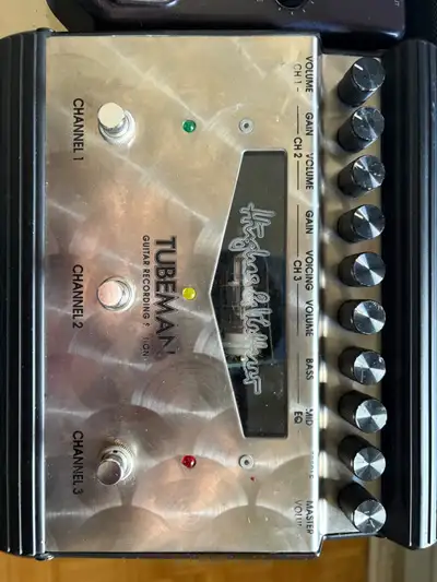 HUGHES and KETTNER TUBEMAN  Pre-amp distortion pedal...., View more