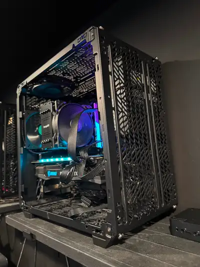 Gaming PC: RTX 3080, Ryzen 5 5600X 6-Core, View more