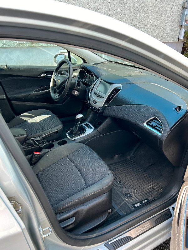 Chevrolet Cruze 2016 dans Autos et camions  à Longueuil/Rive Sud - Image 4