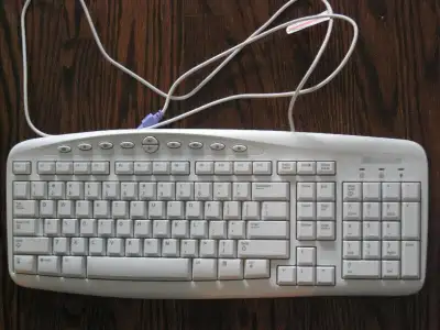 Microsoft Wired Keyboard 500, View more
