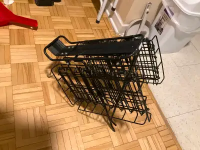 Rack de vélo métal noir robuste ouvrant de chaque coté pr vélo, View more