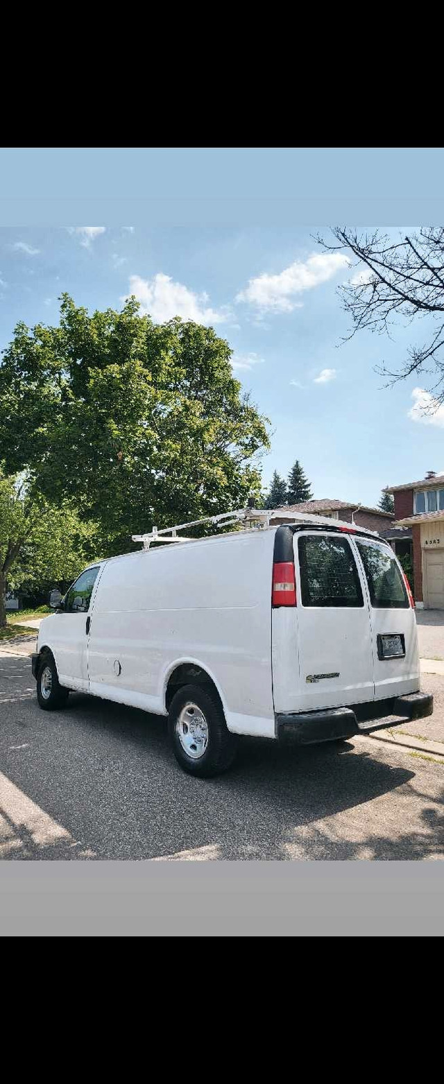 2009 Chevrolet Express 2500 Cagro Truck in Cars & Trucks in Mississauga / Peel Region - Image 3