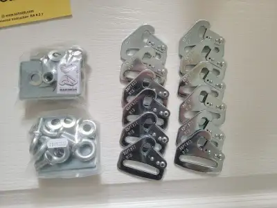 Pickup Manotick (near St Mark High School) - SHIPPING AVAILABLE Selling as a LOT - $250 for parts. 4...