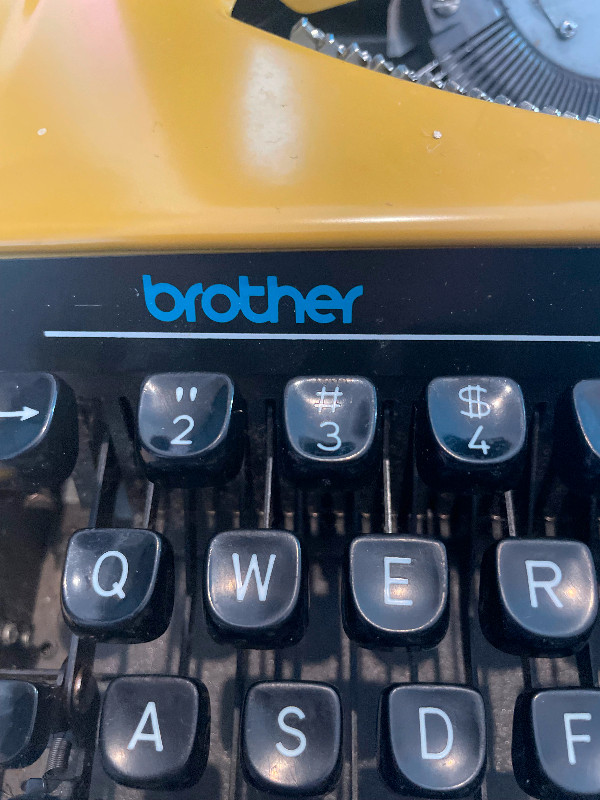 Brother Portable Typewriter Charger 11 in General Electronics in Saskatoon - Image 2