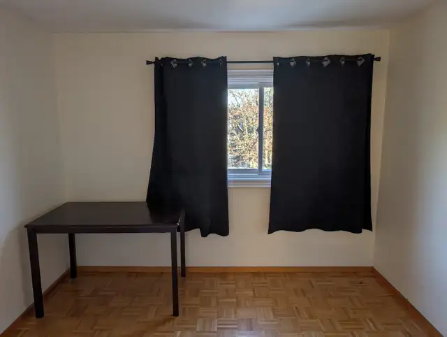 Single room for Rent Near Midland and Finch