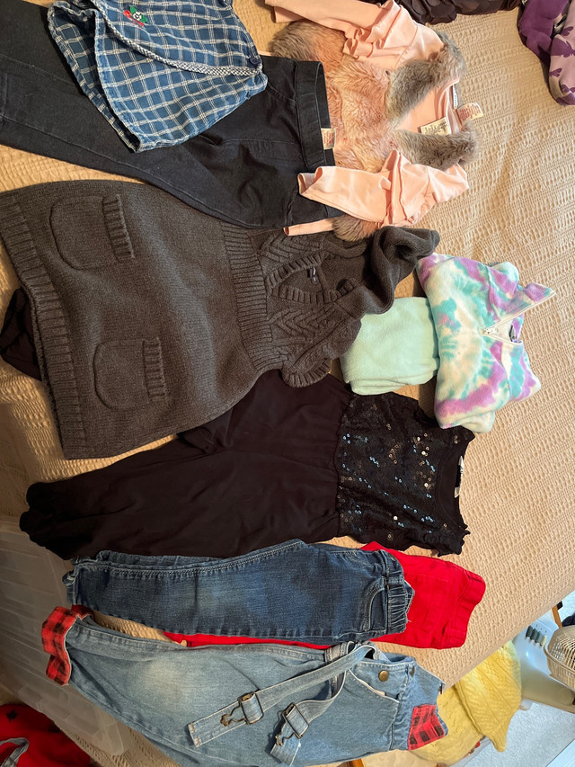 Size 2 mix in Clothing - 2T in Kitchener / Waterloo