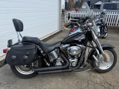 Rare 2005 Fatboy 88 ci Carburetor not EFI 6,819 kms Quick Detach Windshield Fatboy Bags Dual Black E...