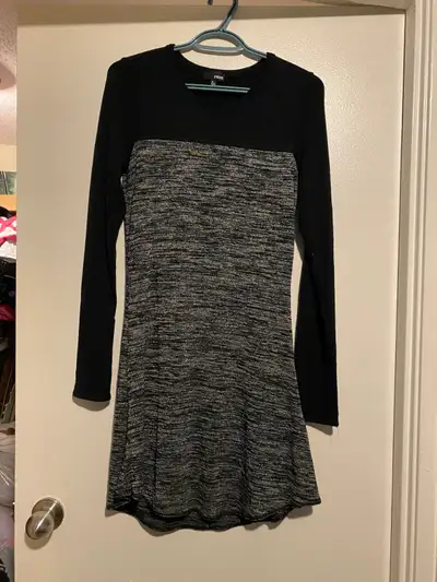 ARITZIA WILFRED FREE COLOR BLOCK BODYCON DRESS, View more