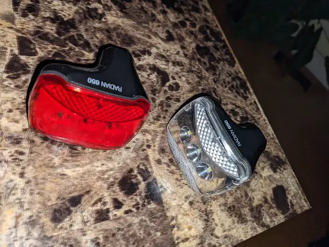 Bell LED Bike lights ..front and rear in Frames & Parts in Mississauga / Peel Region - Image 4