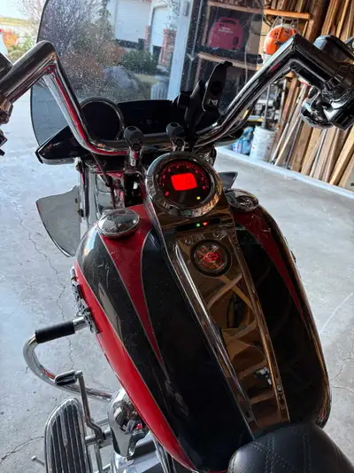 7 k in mileage, classic motor bike, Harley FLSTSE2, 2011 CLASSIC. Mint cond with two types of seats,...