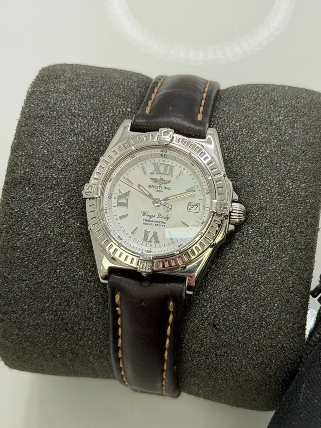Breitling Wings Lady Mothe of Pearl Dial in Jewellery & Watches in Laval / North Shore - Image 6