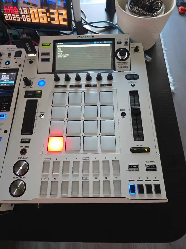 Pioneer DJS 100062864364410627124