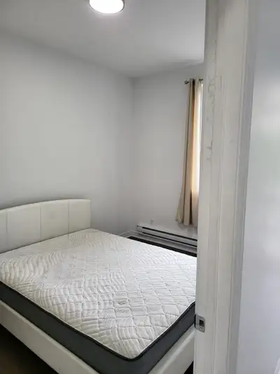 Video of the apartment: https://www.youtube.com/watch?v=c4wAlWkNt4k Entire Furnished 3 Bedroom Apart...