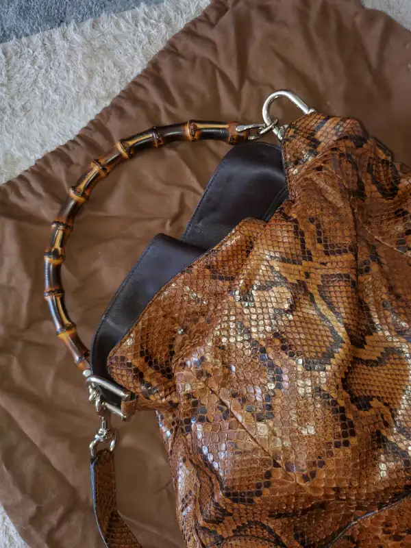 Two authentic GUCCI bags in Women's - Bags & Wallets in City of Toronto - Image 4