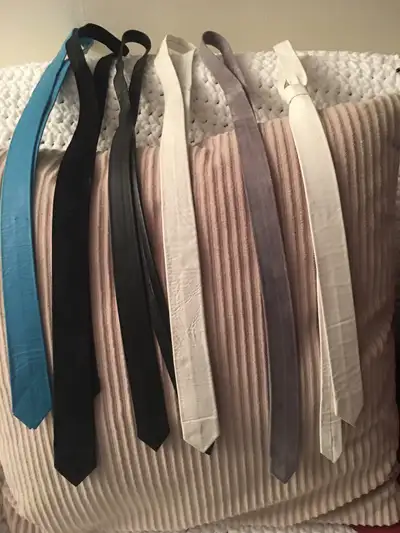 TIES LEATHER, View more