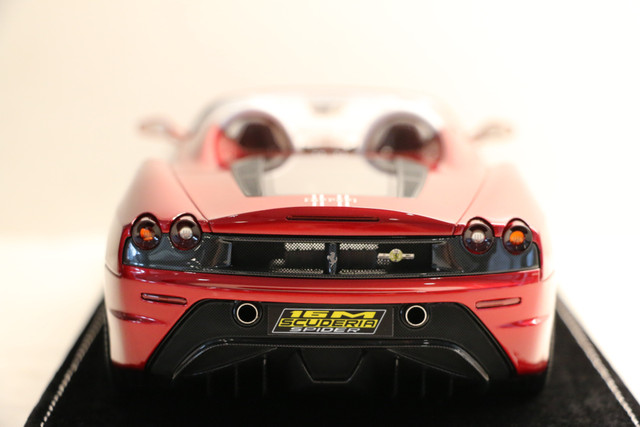 1/18 HH Ferrari Scuderia 16M Rosso Fuoco in Arts & Collectibles in City of Toronto - Image 4