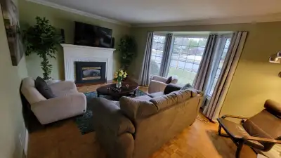 Furnished room available in a quiet 5-bedroom home on Eastvale Drive, just a 10-minute drive to down...