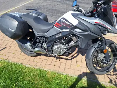 Used motorcycle (excellent condition), same owner for 5 years and always stored in an enclosed space...