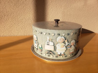Vintage Ballonoff Tin Cake Keeper