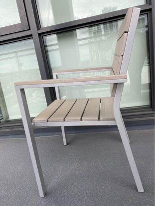 Aluminum armchair for patio in Patio & Garden Furniture in Burnaby/New Westminster - Image 2