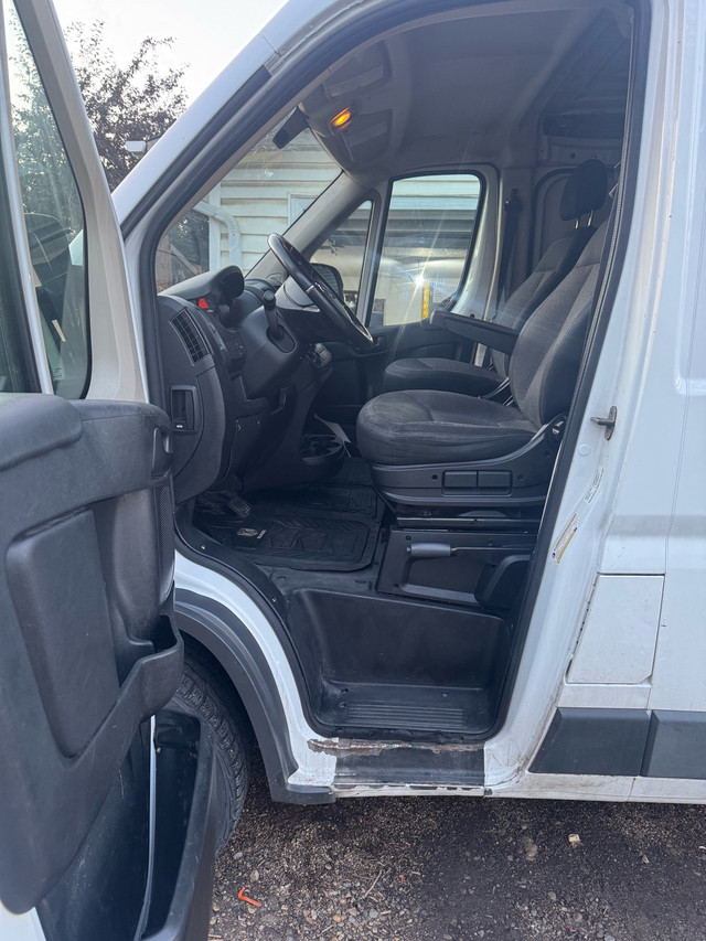 2014 dodge ram promaster 1500 low roof $17,000 OBO in Cars & Trucks in Calgary - Image 3