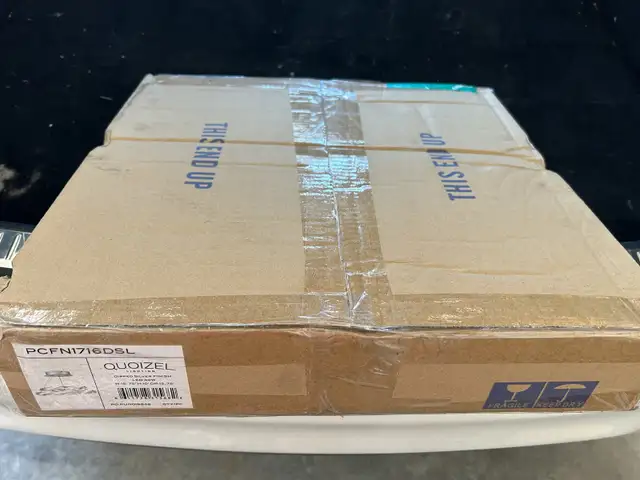 Quoizel LED Chandelier in Indoor Lighting & Fans in Kawartha Lakes - Image 3