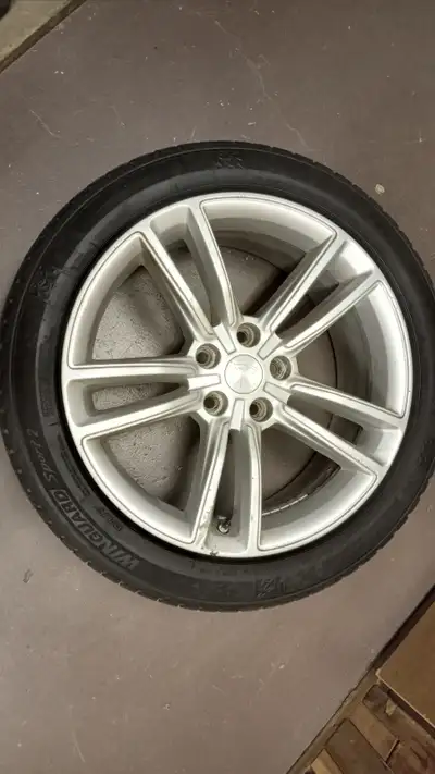 Selling the set of 4 Tesla rims and Nexen Winguard Sport 2 winter tires. The size 245/45 R19 from Mo...