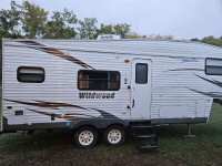 2010 Wildwood Camper 5th wheel