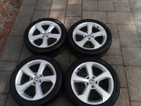 Set of wheels 5x112 17" with Pirelli Tires good condition