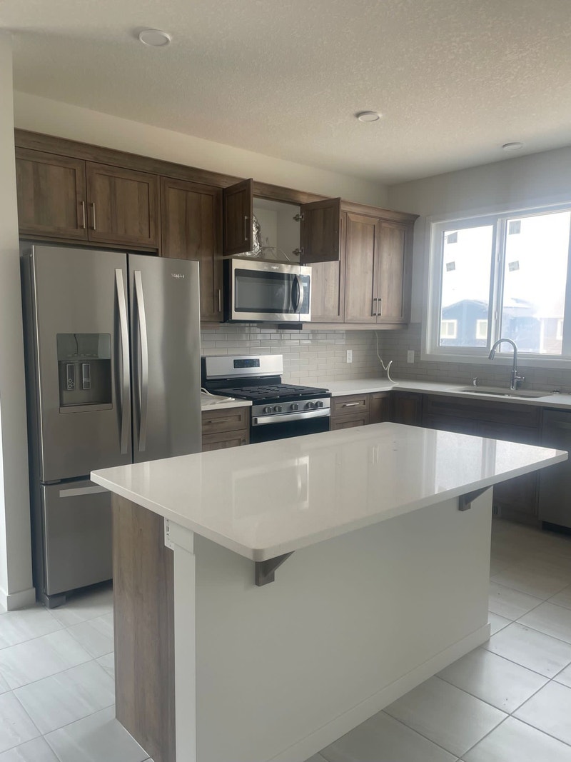 Brand new modern house for rent NW Calgary Long Term Rentals