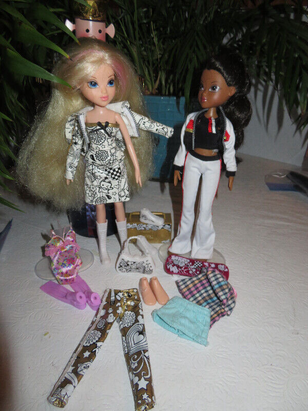 Barbie Moxie Girlz (Bratz) dolls clothes accessories in Toys & Games in Calgary - Image 2