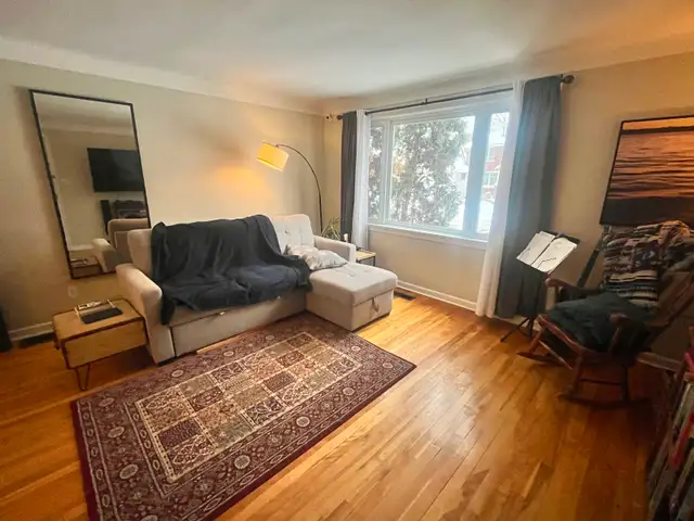 April 1 spacious 2BR Wellington West Village / Tunneys Pasture