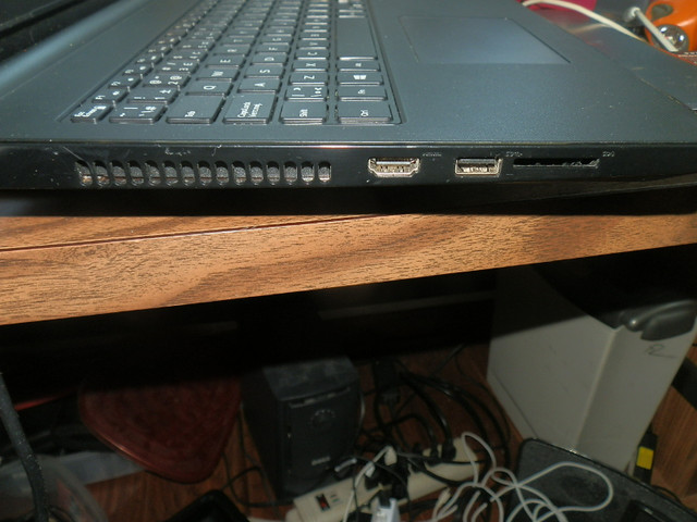 Dell Inspiron 15 Series 8GB RAM 1TB HDD Win 10 With Power Cable in Laptops in Dartmouth - Image 3